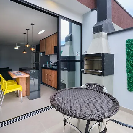 Villa da Serra 2 - Casa com piscinas privativas vidro-3